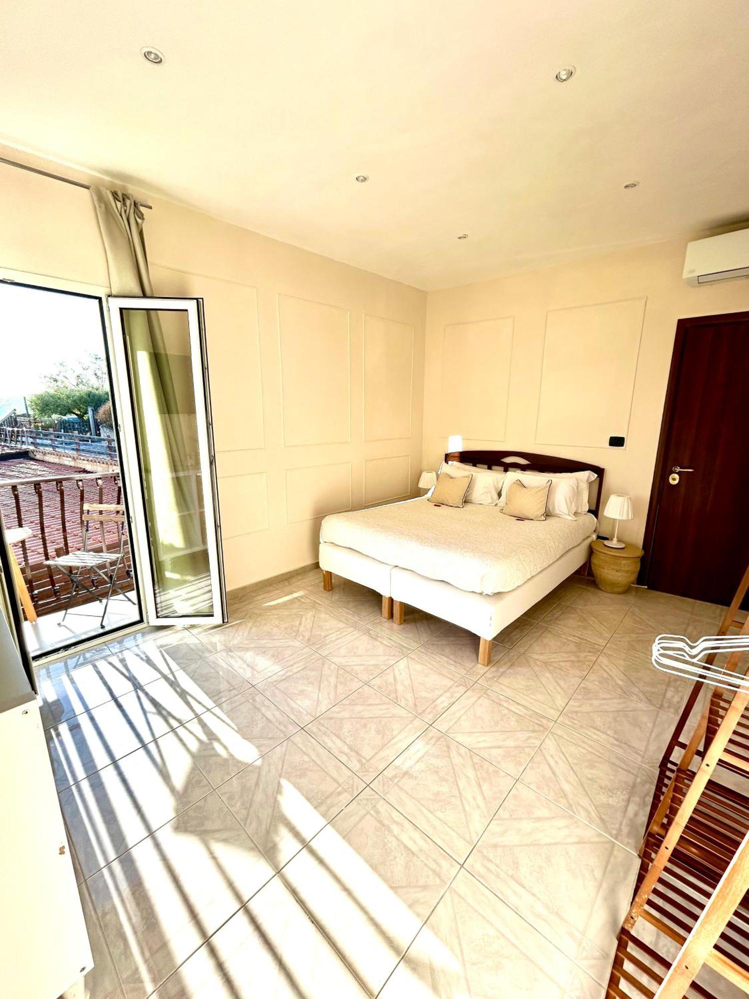 B&B Eyexei Domus Agrigento Eksteriør billede